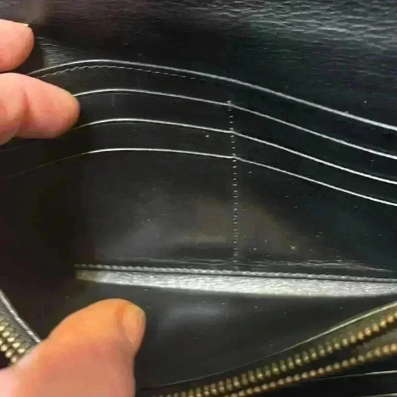 Miu Miu Black Patent Leather Long Wallet - Picture 10 of 13